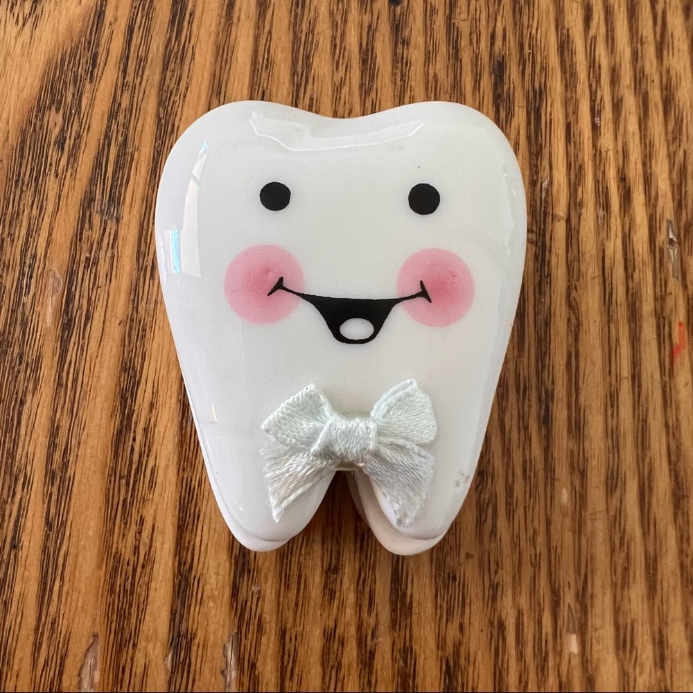 Ganz Smiling Tooth Fairy Box